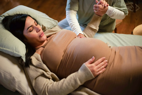 Benefits Of Having A Midwife During Your Pregnancy, Labor, And Delivery